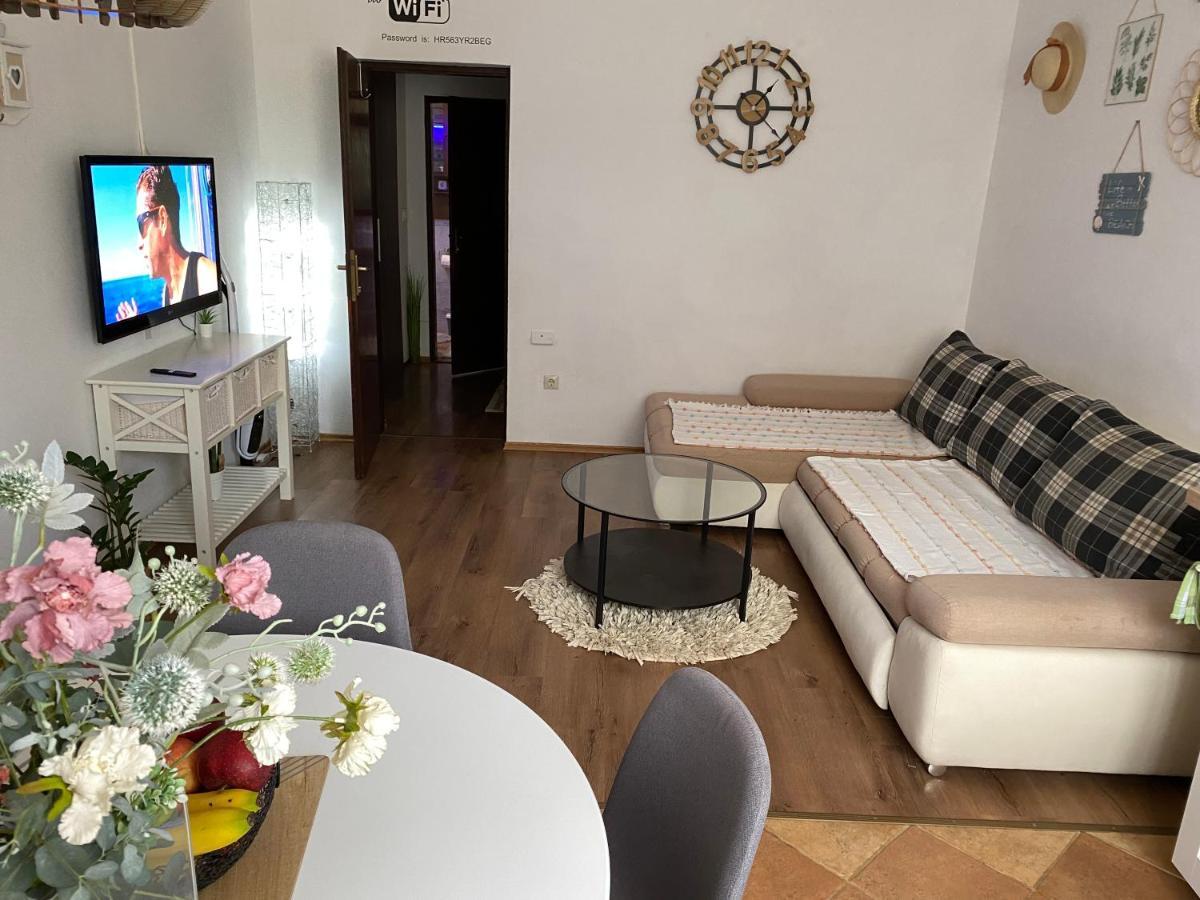 Apartment Villa Rossa Poreč Exteriör bild